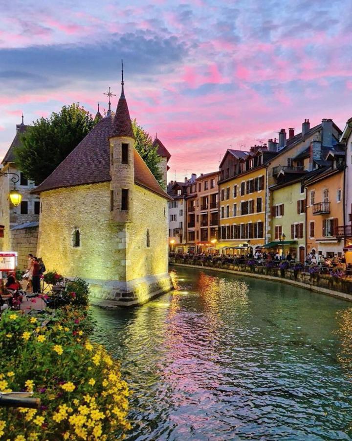 L'Echappee Du 36 - 4 Chambres Dans Le Triangle D'Or A 100M Du Lac, Parking Gratuit Annecy Exterior foto